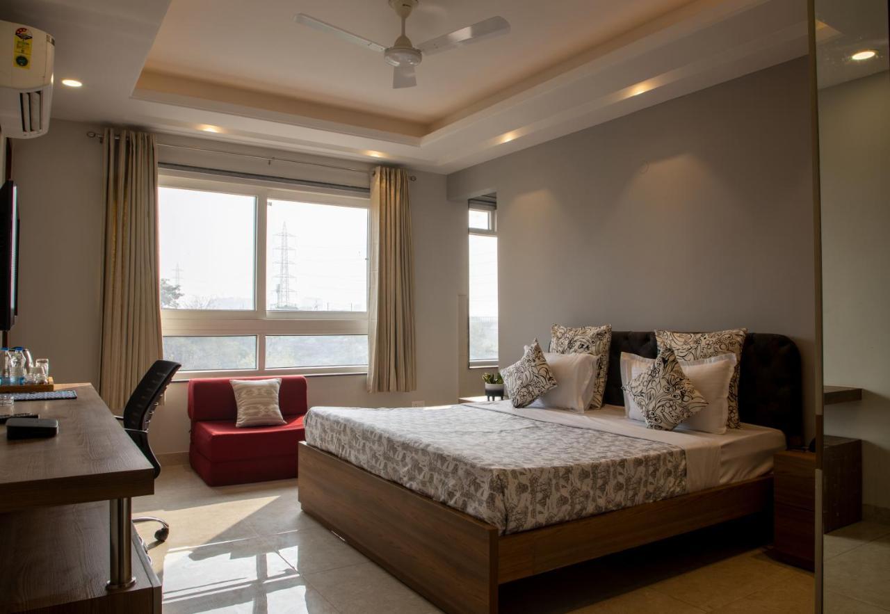Perch Service Apartment-Mg Road グルガウン エクステリア 写真