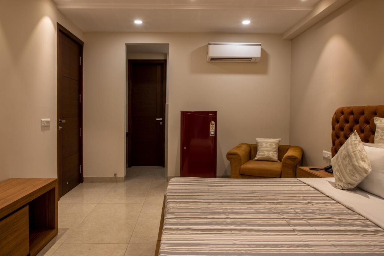 Perch Service Apartment-Mg Road グルガウン エクステリア 写真