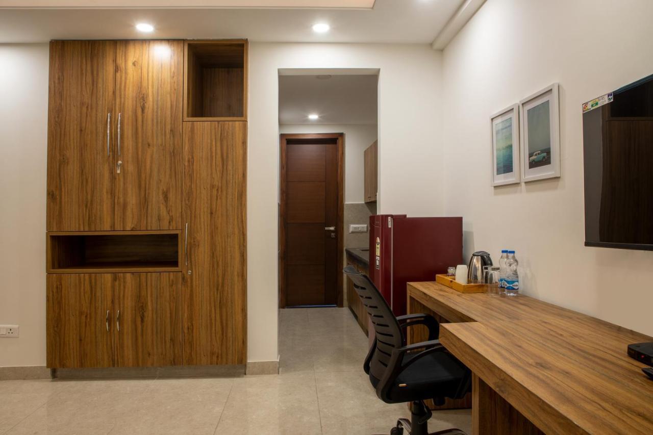 Perch Service Apartment-Mg Road グルガウン エクステリア 写真