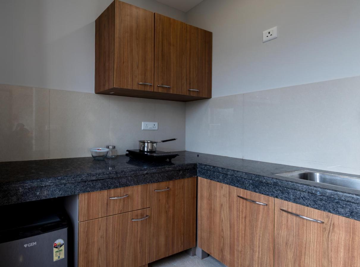 Perch Service Apartment-Mg Road グルガウン エクステリア 写真